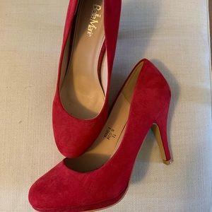 Women’s Red Pumps